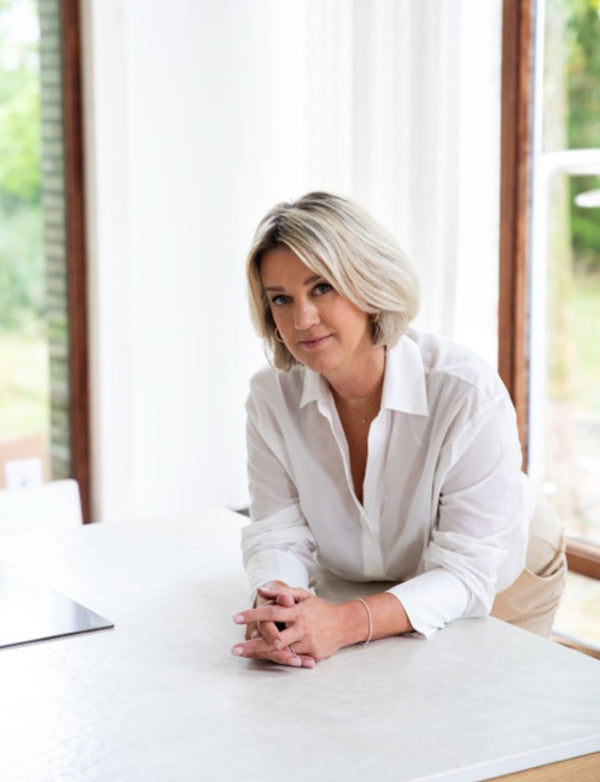 INTERVIEW TRICHOLOGIST — DESIREE DANKERS "The scalp is the most underestimated part of your beauty routine."